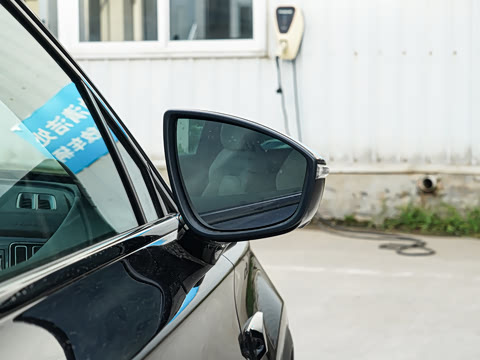 2025 BYD Tang DM-i Image 29